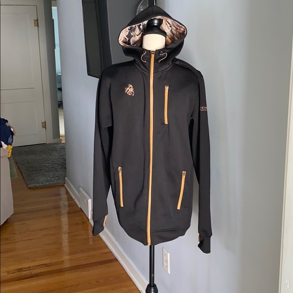 legendary whitetails men's action hoodie